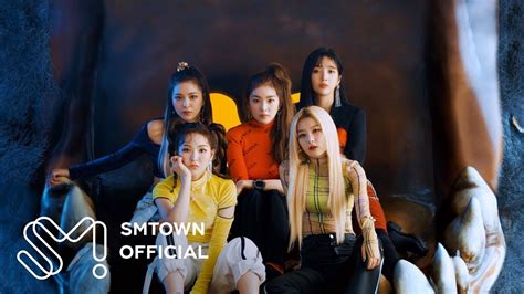 Red Velvet 레드벨벳 'Bad Boy' MV .